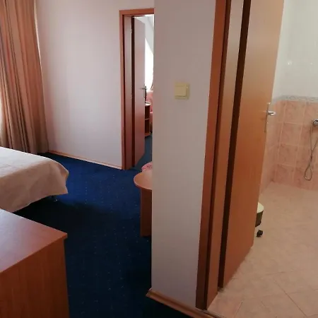 хотел андре Ξενοδοχείο 3*