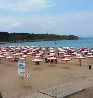 хотел андре Черноморец