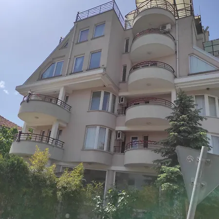 хотел андре Hotel