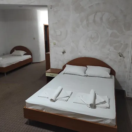 хотел андре Hotel