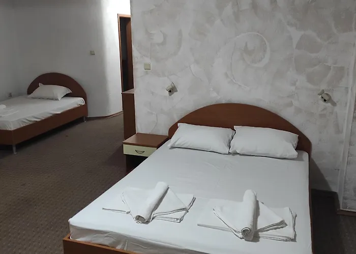 хотел андре 酒店