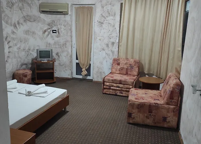 酒店 хотел андре